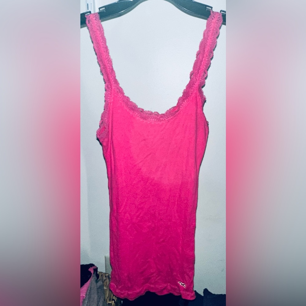Women’s Y2K Hollister Lace Trim Tank Top - Hot Pink